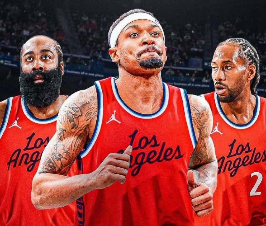 风云突变纽约尼克斯集结日外线爆发；NBA常规赛版图或变；赛场秩序良好；轮换策略成焦点