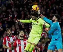 毕尔巴鄂竞技训练开放日；今晨豪取连胜引欢呼；欧联在即；球探报告显示潜力